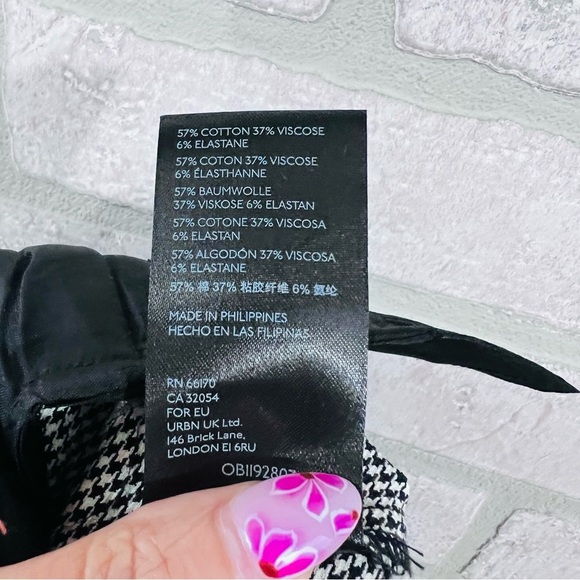 Anthropologie The Essential Collection Slim Ankle Pants in Houndstooth Size 6 - Picture 11 of 11